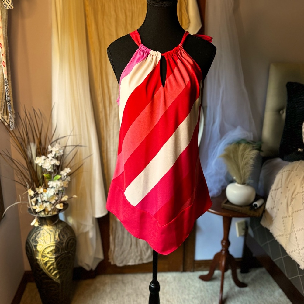 New York & Co. dressy multi-color Tank Top (Size M) with cute bow at shoulder!